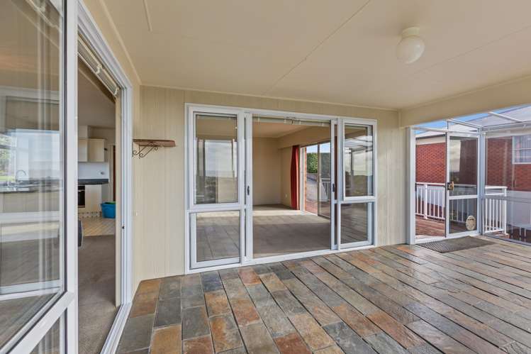 6 Hillcrest Street Glen Avon_11