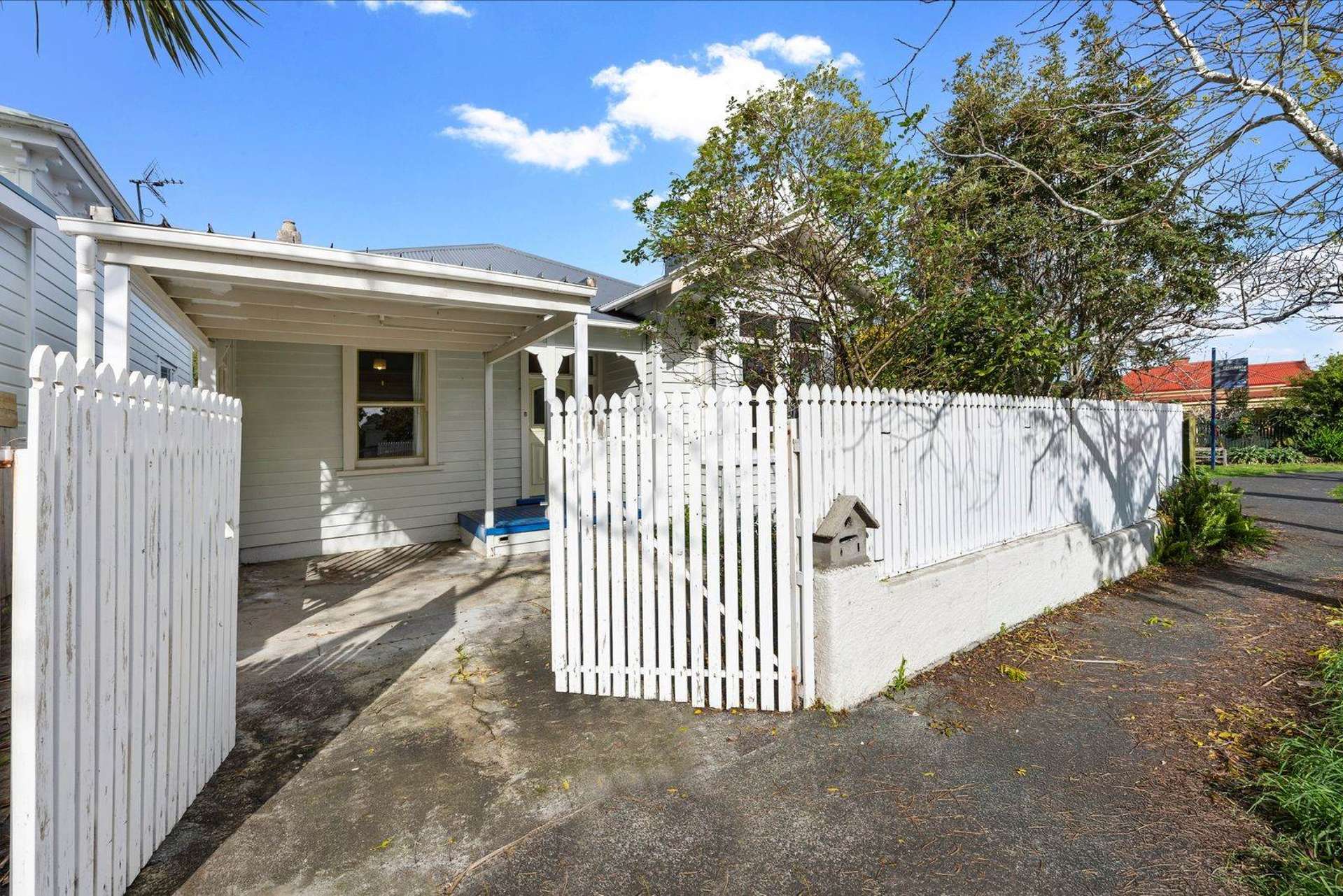 8 Brentwood Avenue Mt Eden_0