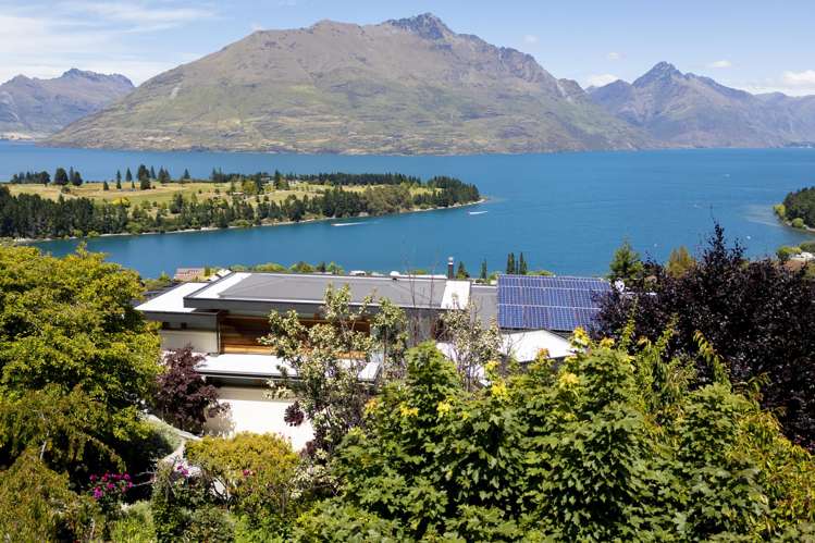 27 Edinburgh Drive Queenstown_32