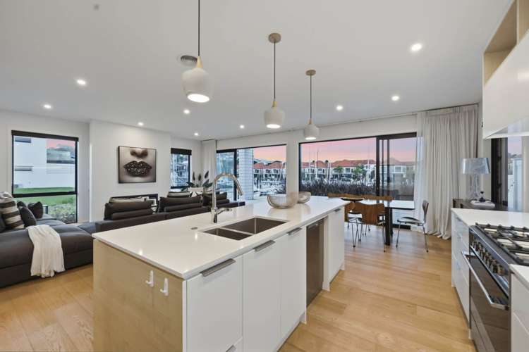17 Rue d'Amarres Gulf Harbour_31