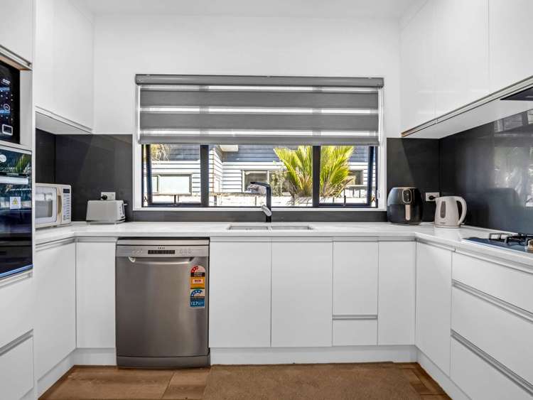 43B Springs Road Parakai Parakai_3