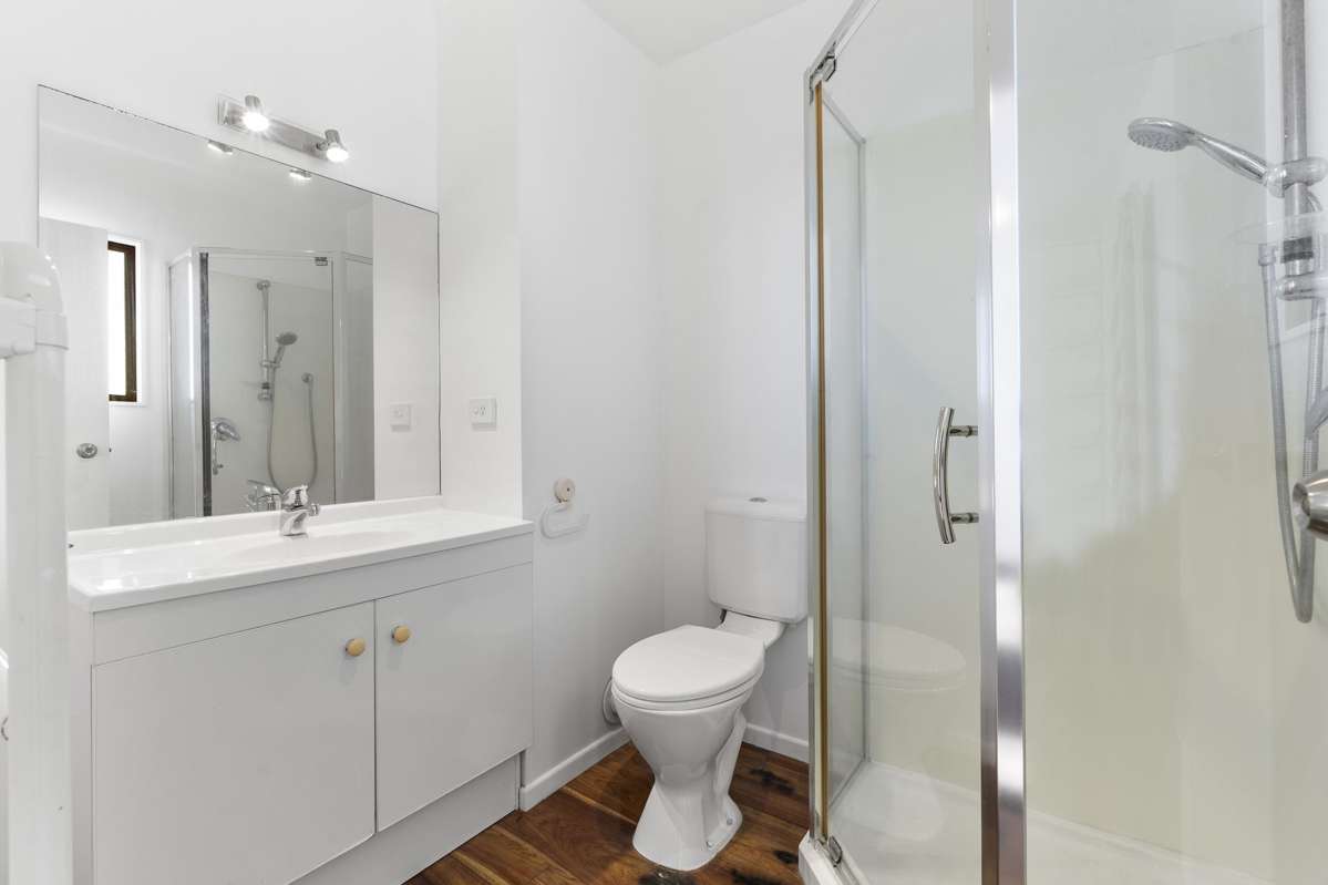 33B Florence Avenue_2
