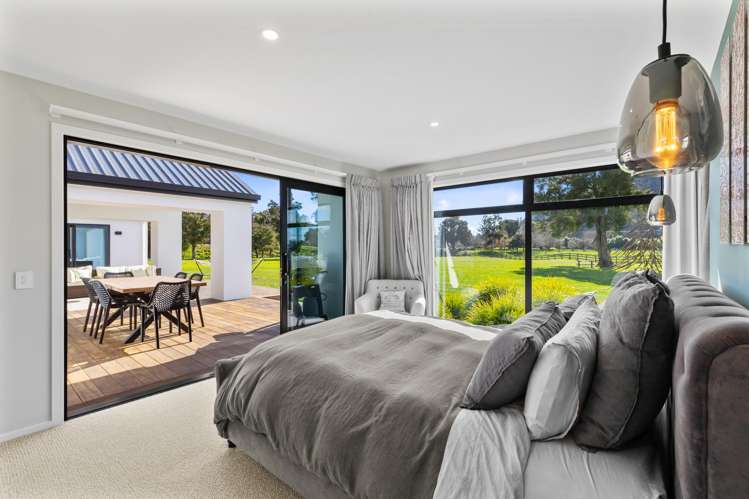 51 Pigeon Valley Road Wakefield_25