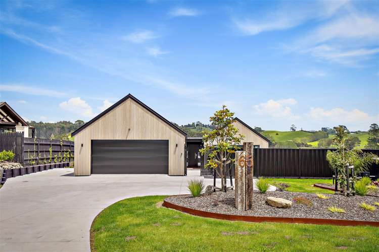 65 Grayson Road Wainui_27