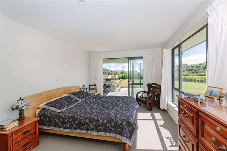 32 Pisa Road Luggate_8