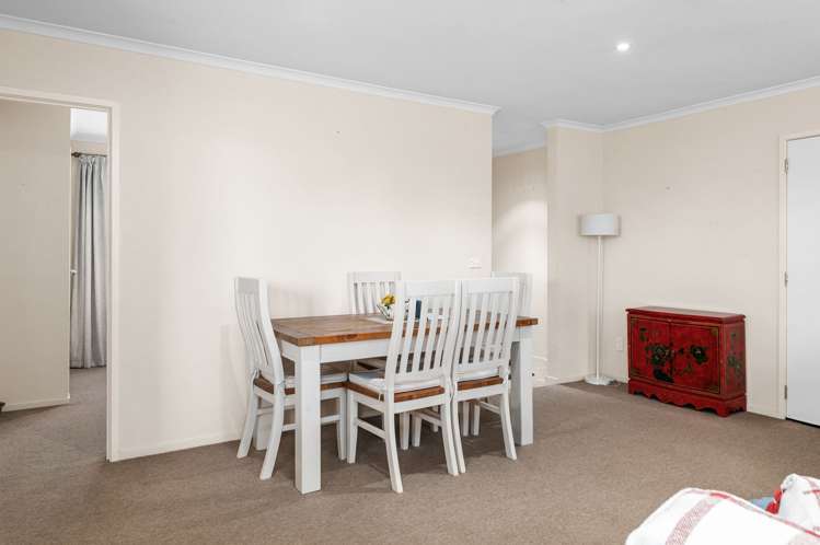 a/150 Greenhill Drive_4