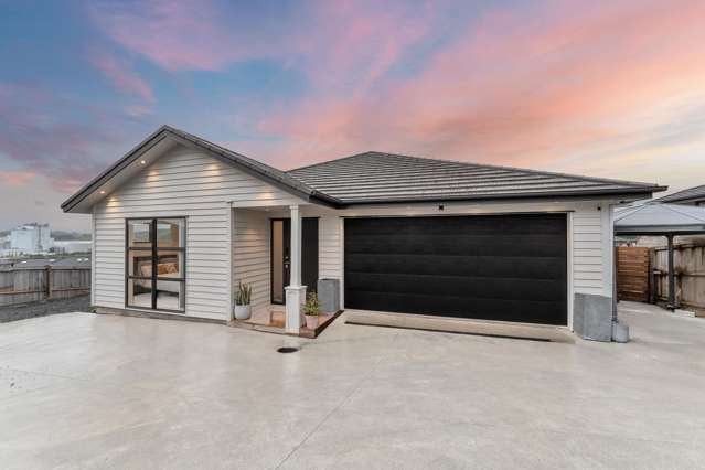 13 Peacock Place Pokeno_3