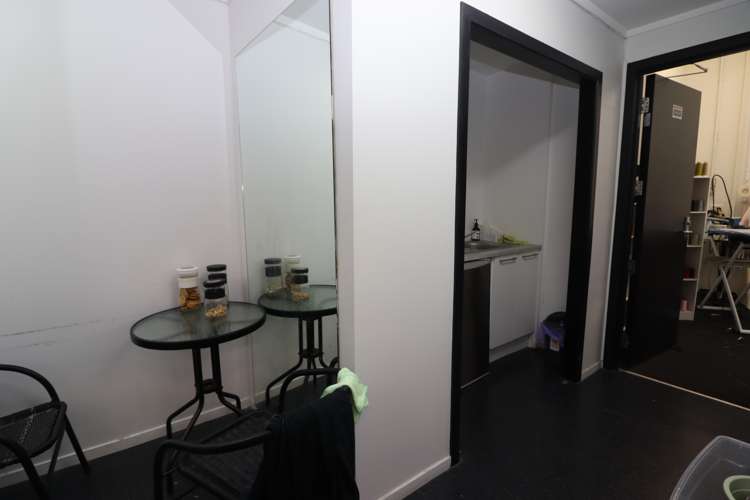 Shop 1/2-4 High Street City Centre_9