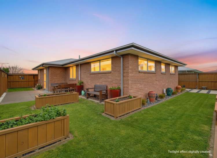 21 Chandler Way_1