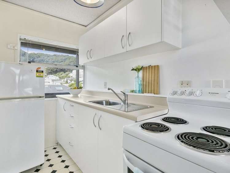 702/131 Brougham Street Mount Victoria_5