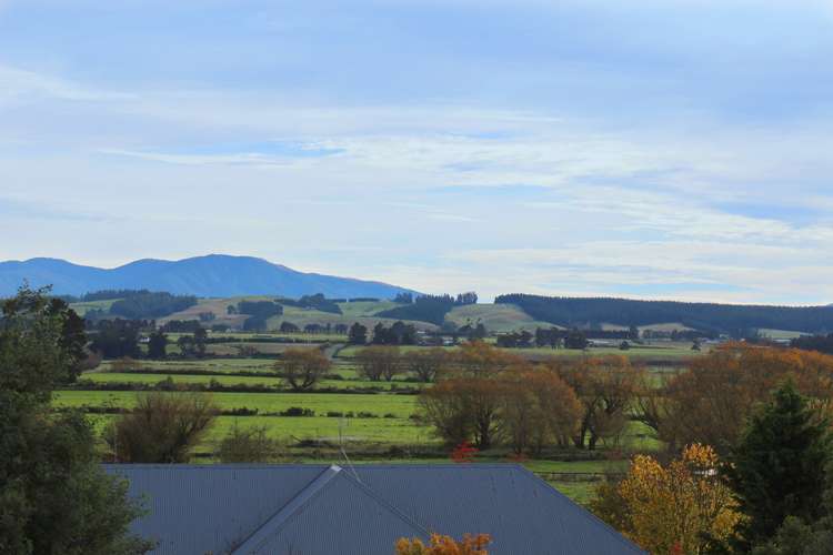 1604 Cust Road Cust_3