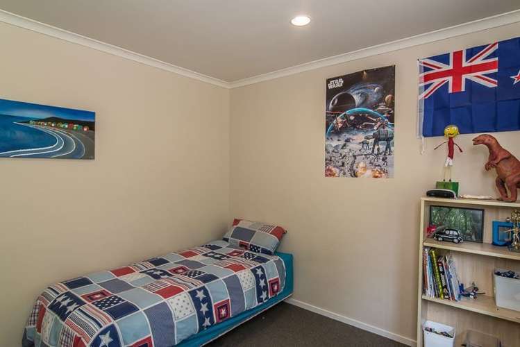 32 Bluewater Place Paraparaumu_20