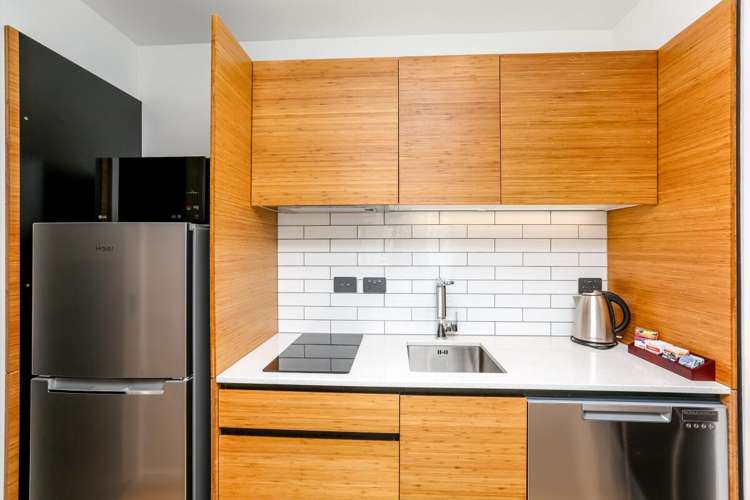464-466 Devon Street East Strandon_15