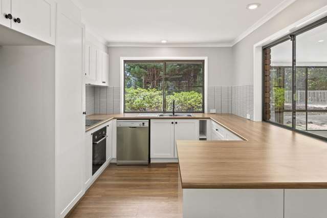 9-11 Manika Court Tamborine Mountain_2