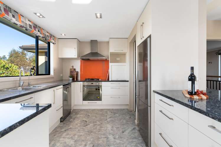 27 Erin Street Roslyn_15