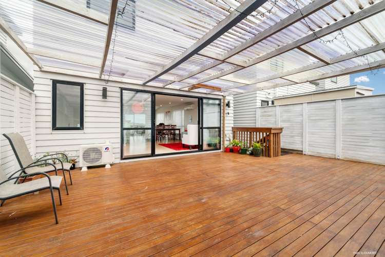 54 Ascension Crescent Orewa_12