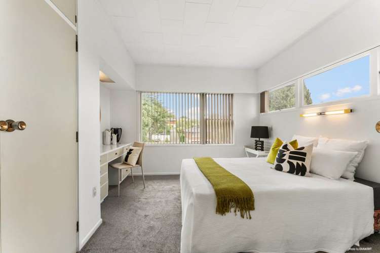 18 David Avenue Hillpark_8