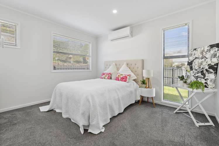 28 Ridgemount Rise Mangere Bridge_12