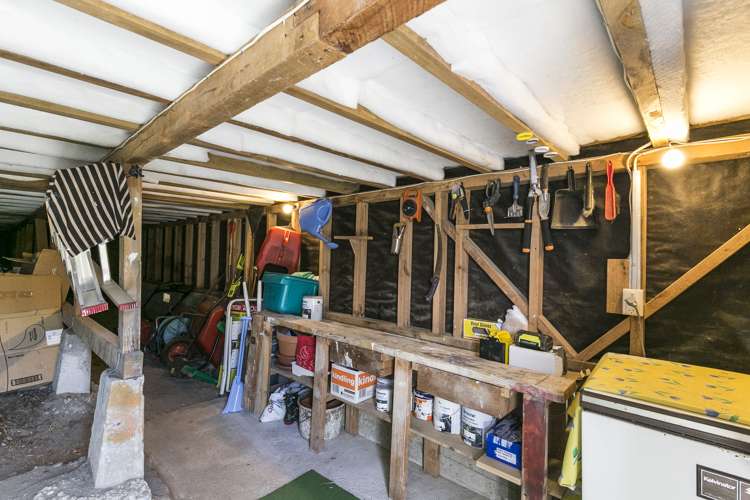 2 Beavis Lane Karori_18