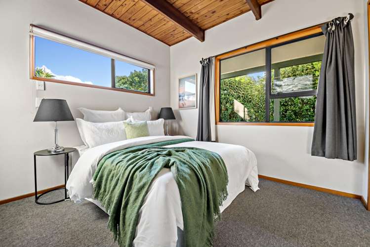 2/20 Brook Street Milford_16