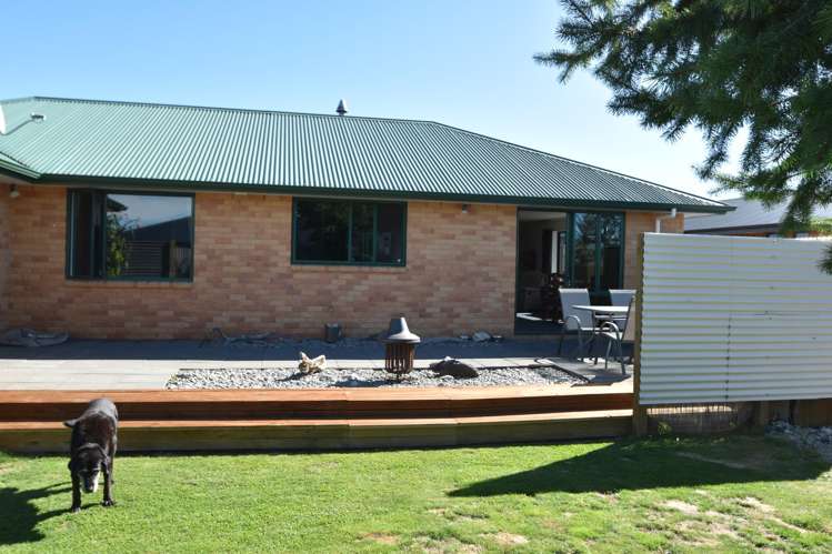 21 Lakeland Avenue Twizel_15