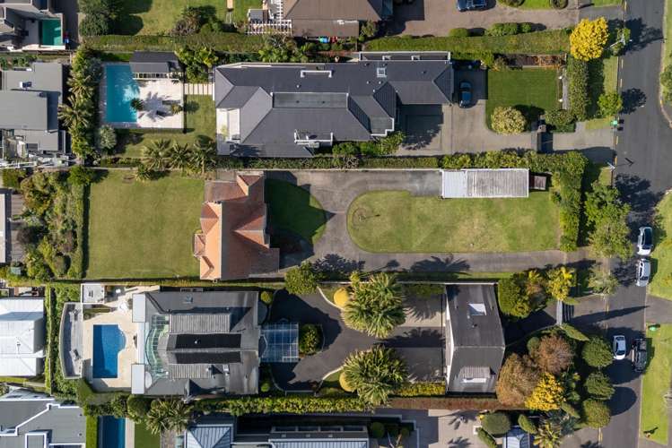 18 Ronaki Road_2