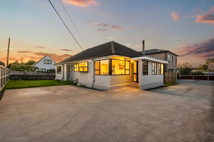146 Mcleod Road Te Atatu South_22