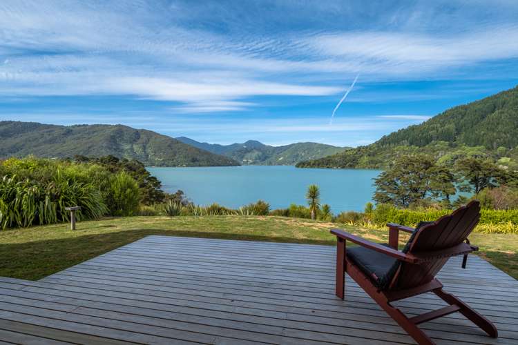 15 Tai Close Kaiuma Bay_3