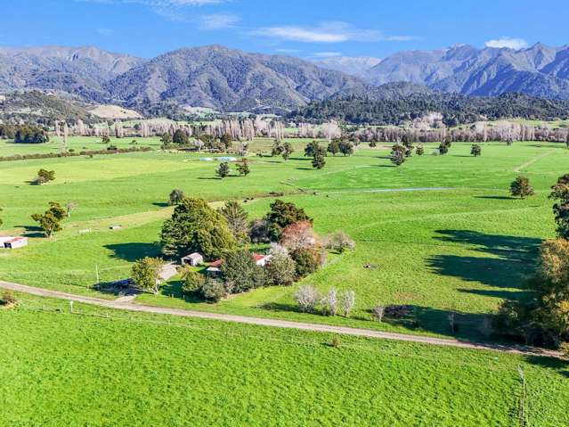 Lifestyle opportunity in East Takaka!