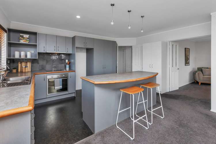 26 Magnolia Avenue Kamo_10