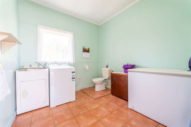 4 George Street Geraldine_12