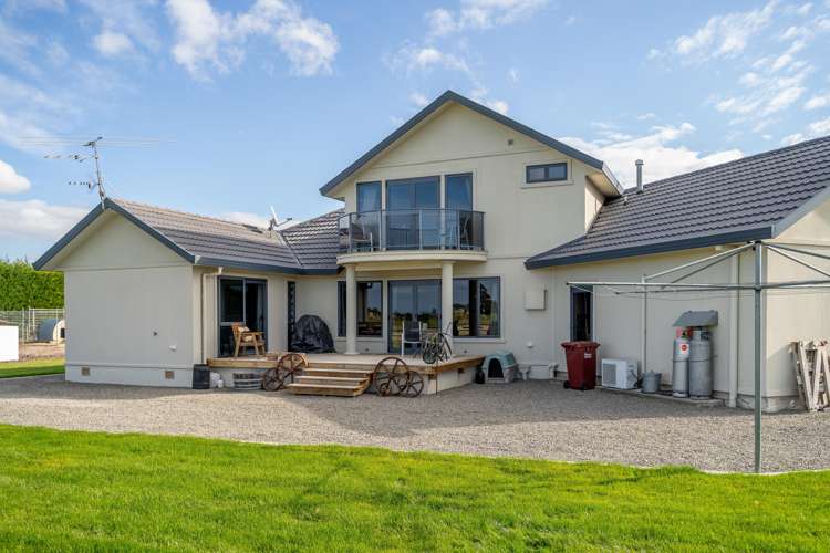 102 Paierau Road Opaki_15