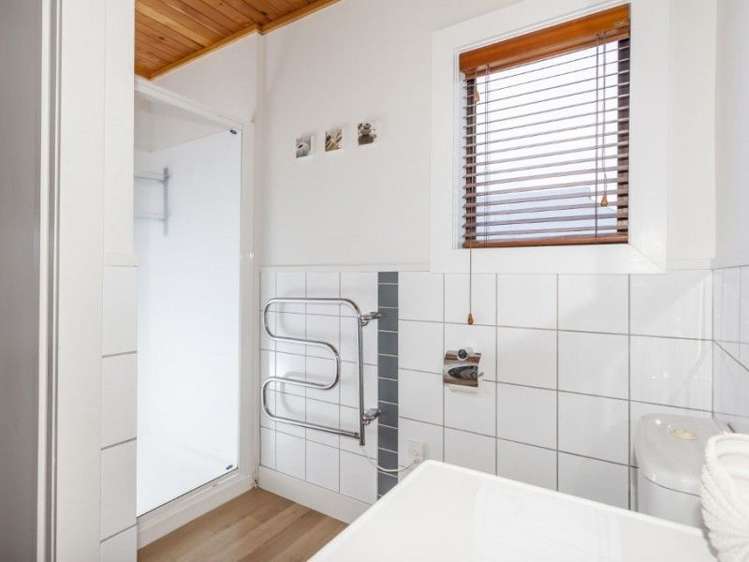 307a Ocean Road Whangamata_15