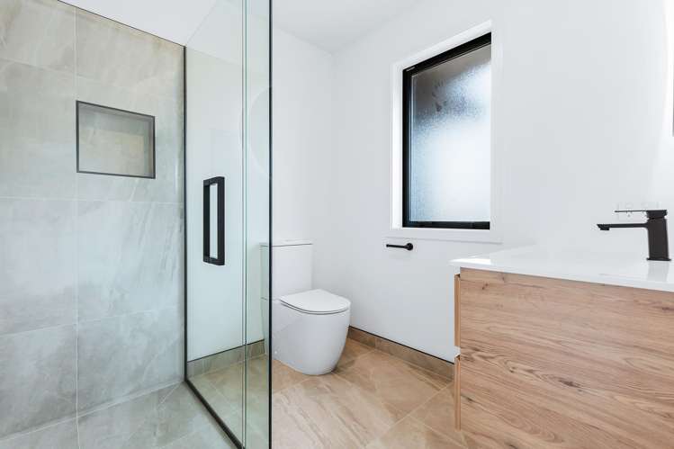 26 Makomako Crescent Wharewaka_16