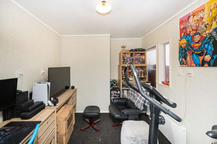 6 Truscott Grove Awapuni_12