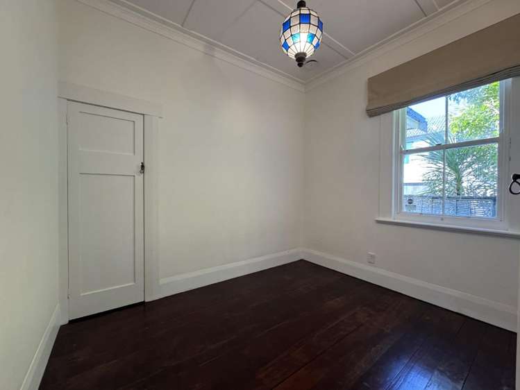 35 Cornwall Park Avenue Epsom_10