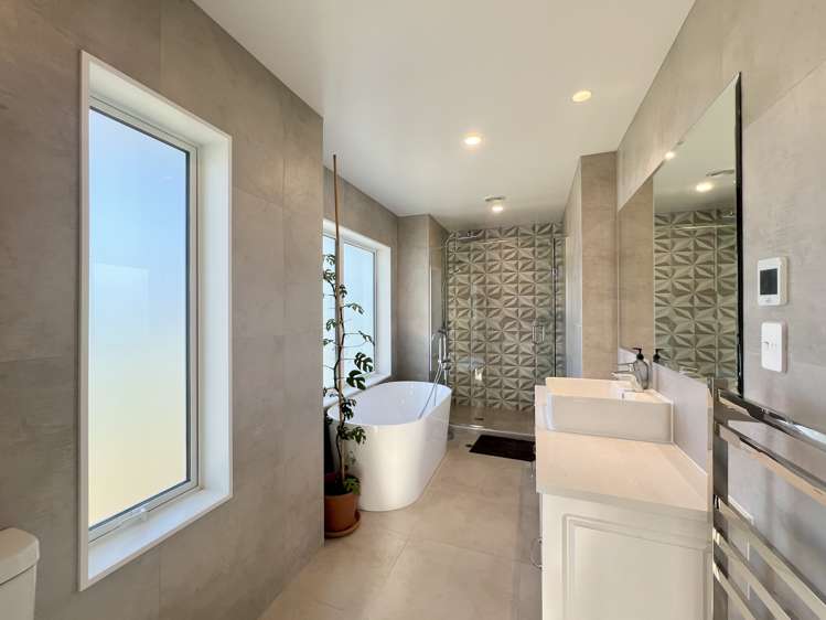 42 Takurua Terrace Orewa_11