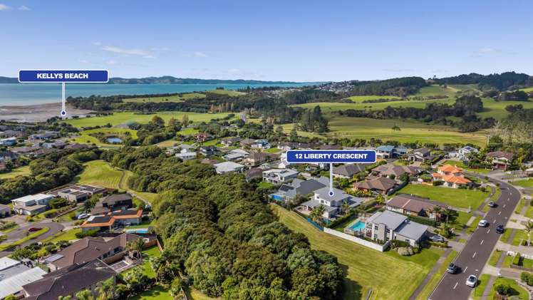 12 Liberty Crescent Beachlands_38