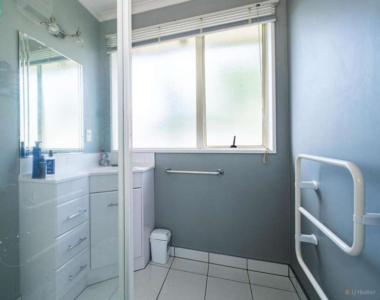 2/4 Studholme Street Temuka_6