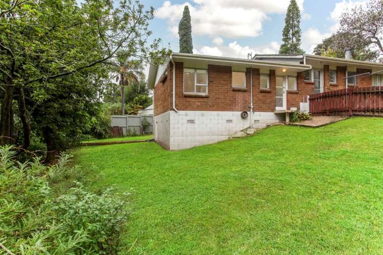 2/20 Hinau Street New Lynn_14