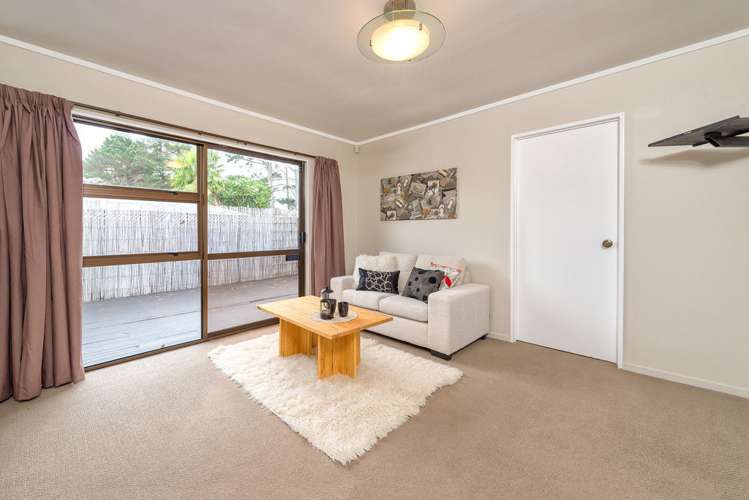 13 Pinehurst Place Wattle Downs_5