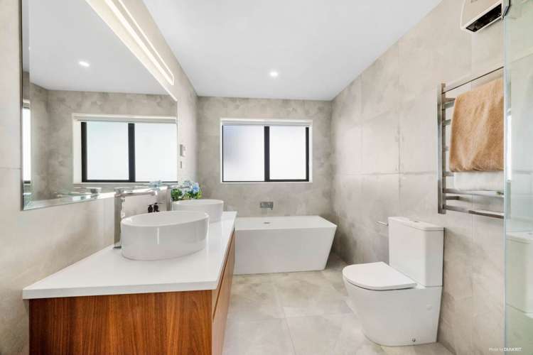 44 Kokowai Parade Hobsonville_9