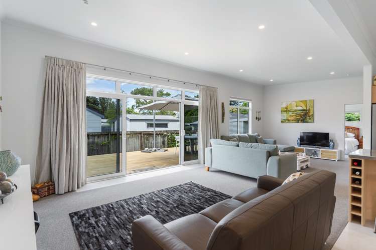 99 Vista Paku Pauanui_15