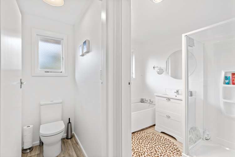 2/36 Office Road Merivale_11