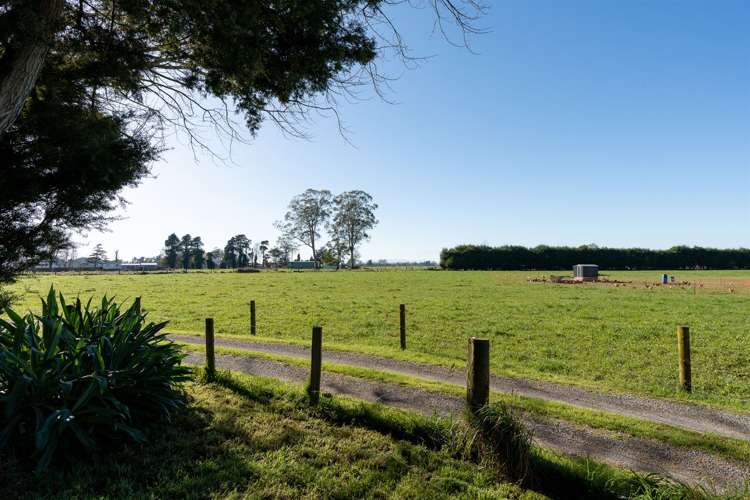 588 Holland Road Eureka_23