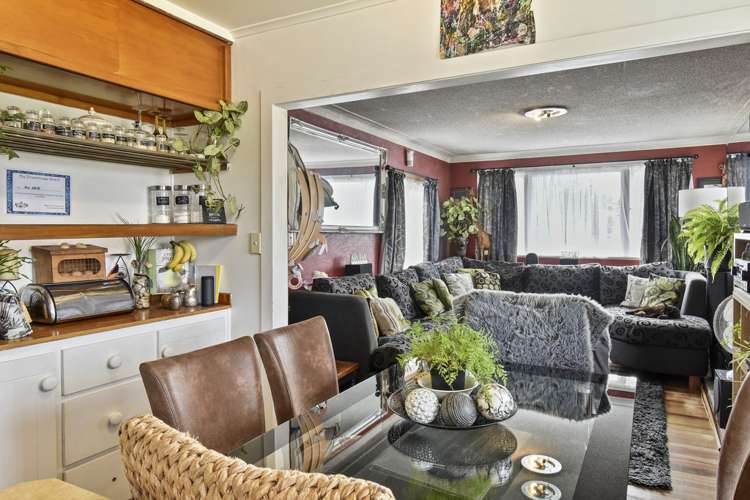 124 Gloucester Road Manurewa_4