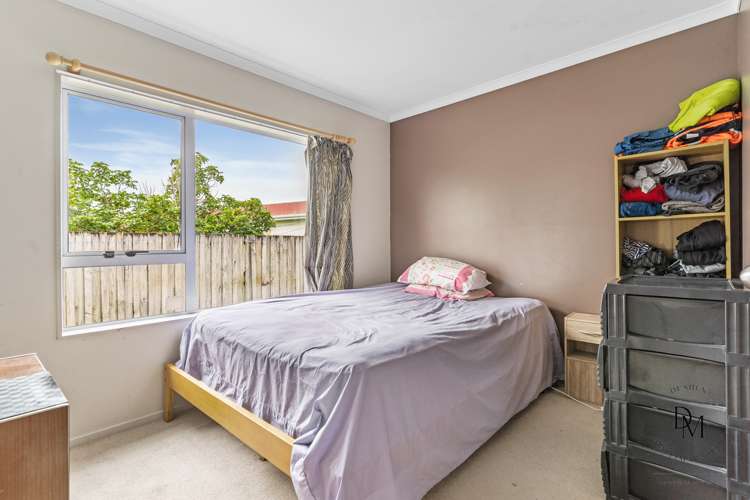 33 Robert Ross Place Clendon Park_3