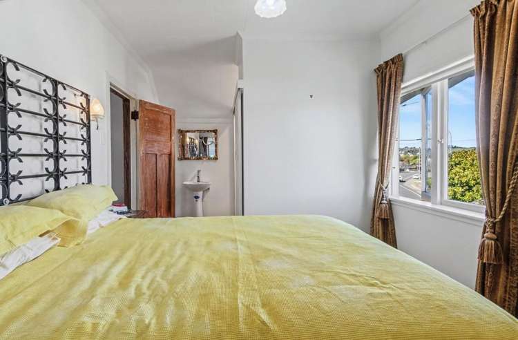 23 Carlton Avenue Gonville_22