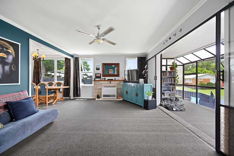 69 Ranui Street Dinsdale_2