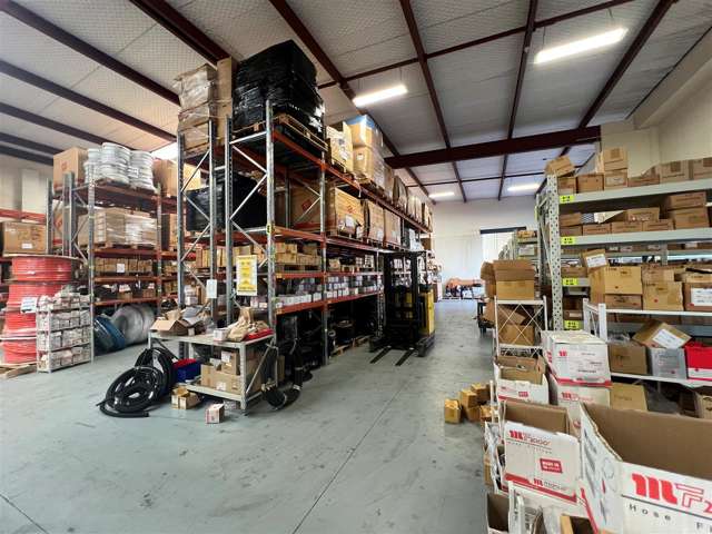 Unit D&E, 83 Springs Road East Tamaki_3